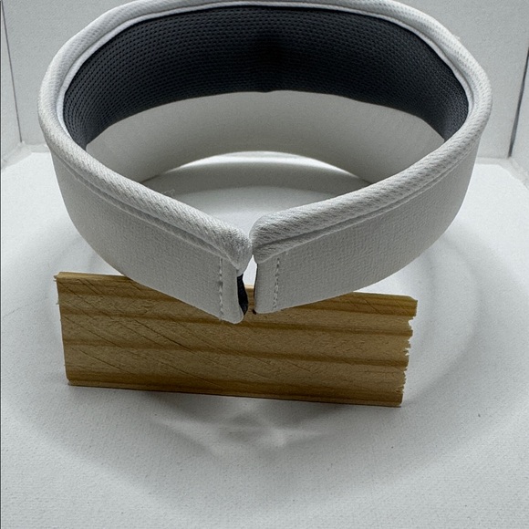 Adidas Aeroready Visor Women's White - Picture 5 of 10